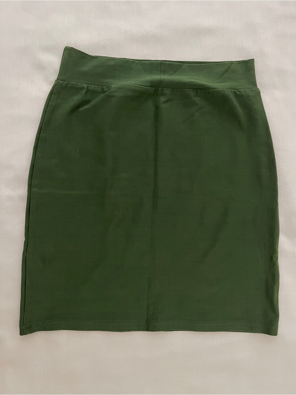 High-Waist Olive Green Mini Skirt - Picture 3 of 5